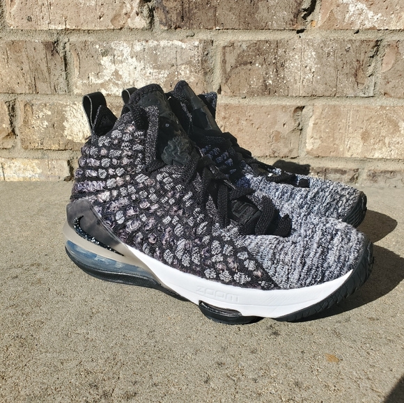 lebron 17 size 4.5
